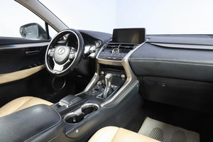 Внедорожник Lexus NX 2017 года, 3399000 рублей, Новосибирск
