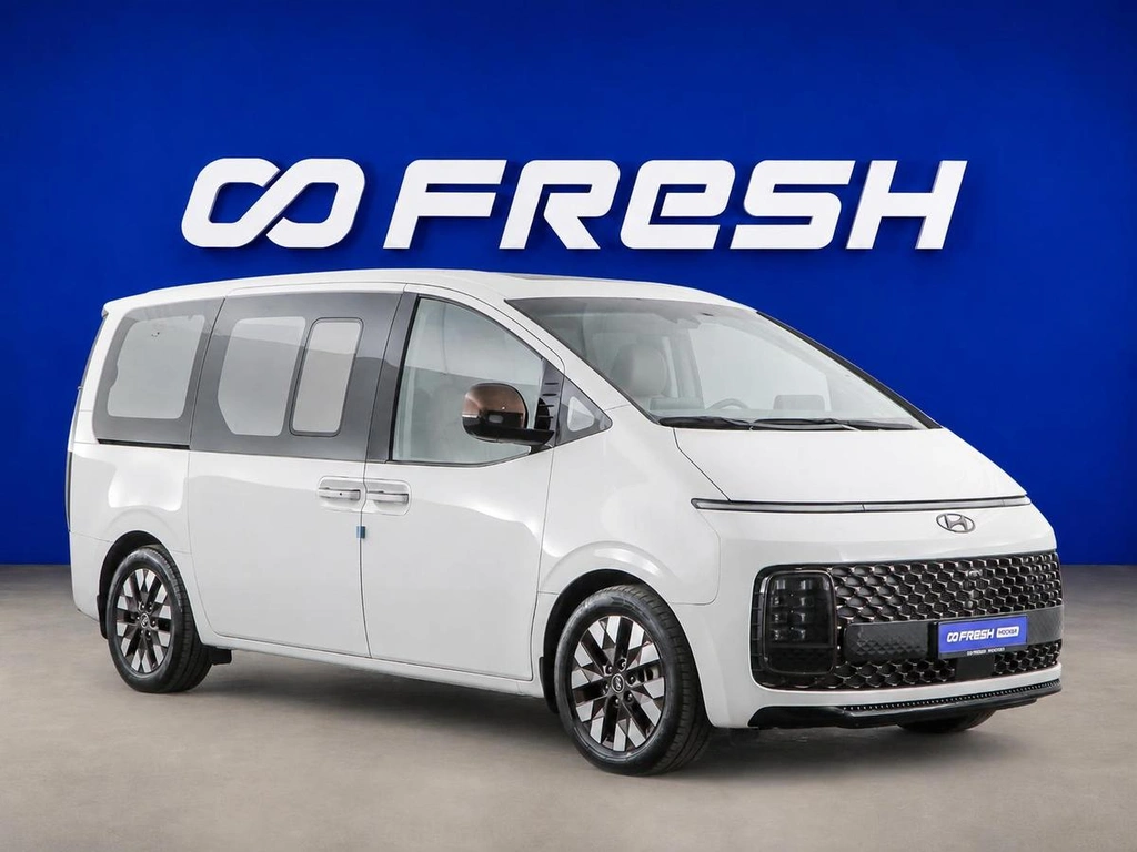 Минивэн Hyundai Staria 2021 года, 5197434 рублей, Москва