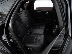 Внедорожник Porsche Cayenne 2017 года, 5349000 рублей, Москва