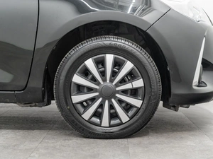 Хетчбэк Toyota Vitz 2019 года, 1100000 рублей, Красноярск