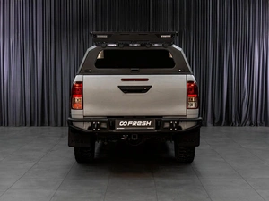 Пикап Toyota Hilux 2017 года, 3299000 рублей, Тюмень
