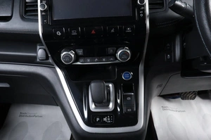Минивэн Nissan Serena 2019 года, 2719000 рублей, Челябинск
