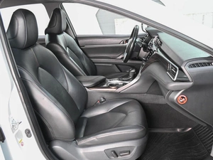 Седан Toyota Camry 2018 года, 2749000 рублей, Ростов-на-Дону