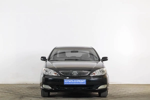 Седан Toyota Camry 2005 года, 799000 рублей, Тюмень