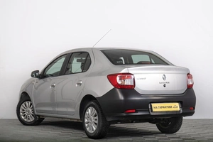 Седан Renault Logan 2017 года, 1029000 рублей, Томск