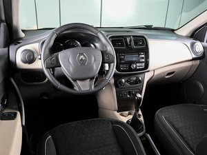 Седан Renault Logan 2016 года, 869000 рублей, Ростов-на-Дону