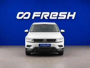 Внедорожник Volkswagen Tiguan 2018 года, 1799077 рублей, Москва