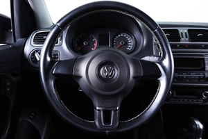 Седан Volkswagen Polo 2015 года, 899000 рублей, Пермь