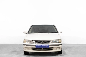 Седан Nissan Sunny 2001 года, 299000 рублей, Барнаул