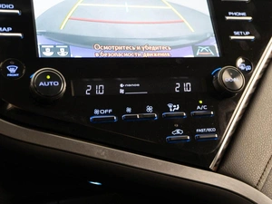 Седан Toyota Camry 2018 года, 2937444 рублей, Москва