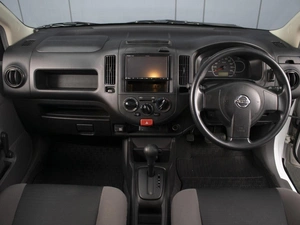 Универсал Nissan AD 2018 года, 870000 рублей, Омск