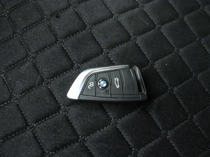 Внедорожник BMW X1 2018 года, 2300000 рублей, Красноярск