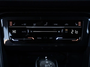 Внедорожник Volkswagen Tiguan 2020 года, 2654000 рублей, Ставрополь