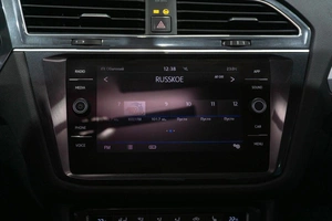 Внедорожник Volkswagen Tiguan 2017 года, 2229000 рублей, Петрозаводск