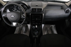 Внедорожник Nissan Terrano 2018 года, 1599000 рублей, Омск