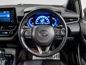 Универсал Toyota Corolla 2020 года, 1855000 рублей, Красноярск