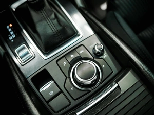 Седан Mazda 6 2017 года, 1790000 рублей, Красноярск