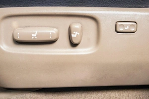 Внедорожник Toyota Land Cruiser 2008 года, 2619000 рублей, Сургут