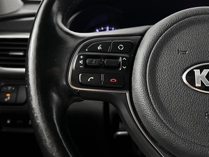Седан Kia Optima 2018 года, 1985900 рублей, Казань