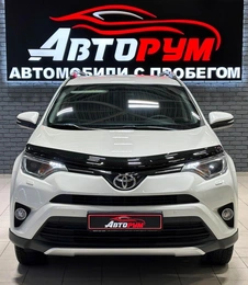 Внедорожник Toyota RAV4 2016 года, 2557000 рублей, Красноярск