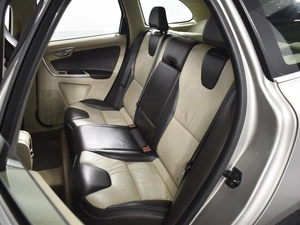 Внедорожник Volvo XC60 2012 года, 1254900 рублей, Казань