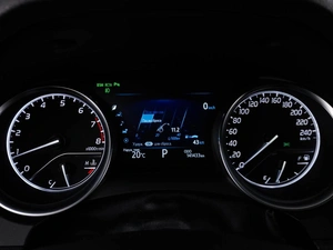 Седан Toyota Camry 2019 года, 2673444 рублей, Москва
