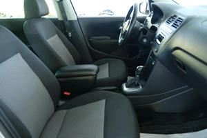 Седан Volkswagen Polo 2012 года, 899000 рублей, Омск
