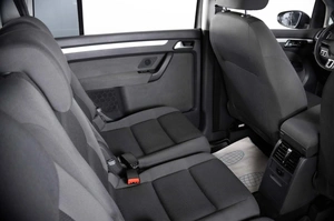 Минивэн Volkswagen Touran 2010 года, 879000 рублей, Пермь