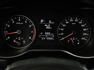 Седан Kia Rio 2018 года, 1399000 рублей, Кирилловка