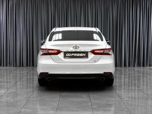 Седан Toyota Camry 2020 года, 3349000 рублей, Тюмень