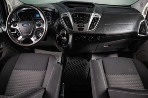 Минивэн Ford Tourneo Custom 2018 года, 3909000 рублей, Сургут