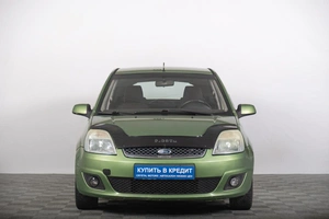 Хетчбэк Ford Fiesta 2006 года, 379000 рублей, Томск