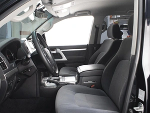 Внедорожник Toyota Land Cruiser 2015 года, 4999000 рублей, Омск