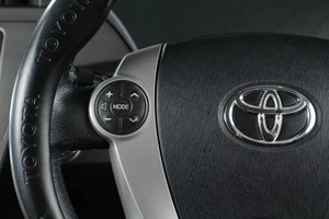 Лифтбек Toyota Prius 2013 года, 1279000 рублей, Тюмень