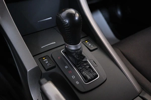 Седан Honda Accord 2008 года, 1349000 рублей, Омск