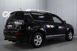 Внедорожник Mitsubishi Outlander 2008 года, 1040000 рублей, Омск