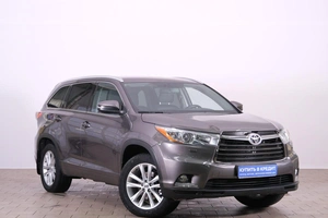 Внедорожник Toyota Highlander 2014 года, 3799000 рублей, Омск