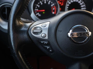 Внедорожник Nissan Juke 2013 года, 999000 рублей, Санкт-Петербург