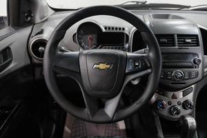 Седан Chevrolet Aveo 2013 года, 569000 рублей, Новокузнецк