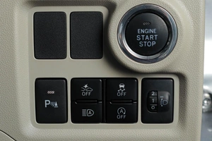 Хетчбэк Toyota Passo 2020 года, 1299000 рублей, Тюмень