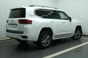 Внедорожник Toyota Land Cruiser 2021 года, 11200000 рублей, Красноярск