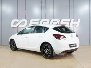 Хетчбэк Opel Astra 2012 года, 879000 рублей, Воронеж