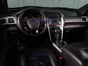 Внедорожник Ford Explorer 2013 года, 2129000 рублей, Воронеж