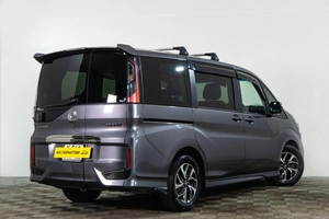 Минивэн Honda Stepwgn Spada 2019 года, 2499000 рублей, Сургут