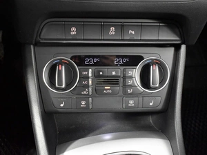 Внедорожник Audi Q3 2015 года, 1943100 рублей, Казань