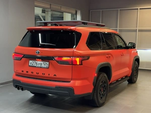 Внедорожник Toyota Sequoia 2023 года, 14497000 рублей, Красноярск