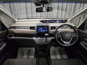 Минивэн Honda Freed 2019 года, 1480000 рублей, Красноярск