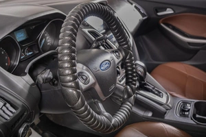 Седан Ford Focus 2013 года, 899000 рублей, Томск