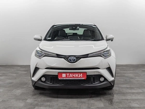 Внедорожник Toyota C-HR 2017 года, 1890000 рублей, Красноярск