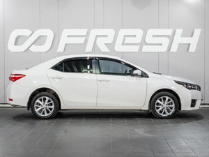Седан Toyota Corolla 2015 года, 1399000 рублей, Сургут